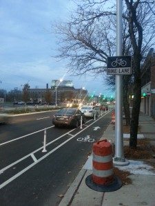 Jefferson Avenue protected bike lane, Detroit, MI. Photo credit: Detroit Greenways Coalition